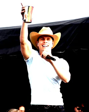 Dustin Lynch Omaha