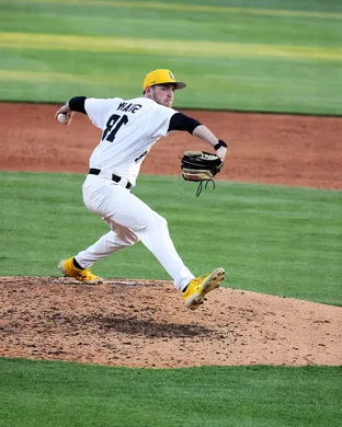 Iowa Hawkeyes Baseball Lincoln