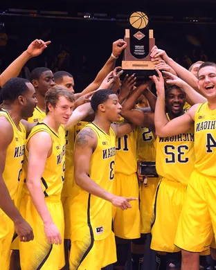 Michigan Wolverines Basketball Ann Arbor