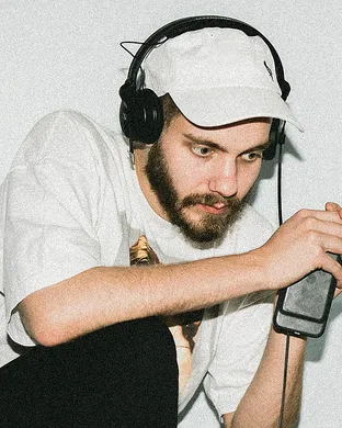 San Holo