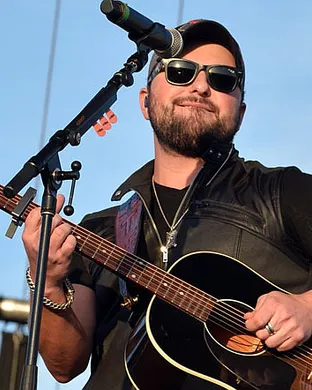 Tyler Farr Omaha